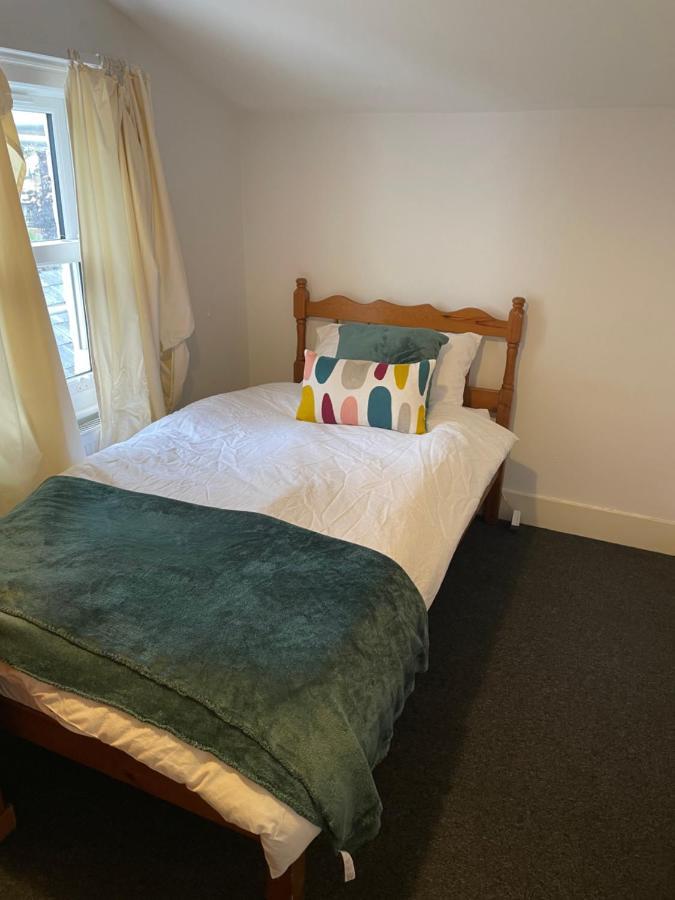 Cozy 3 Bedrooms Home Off Mill Road Sleep CBG Exterior foto